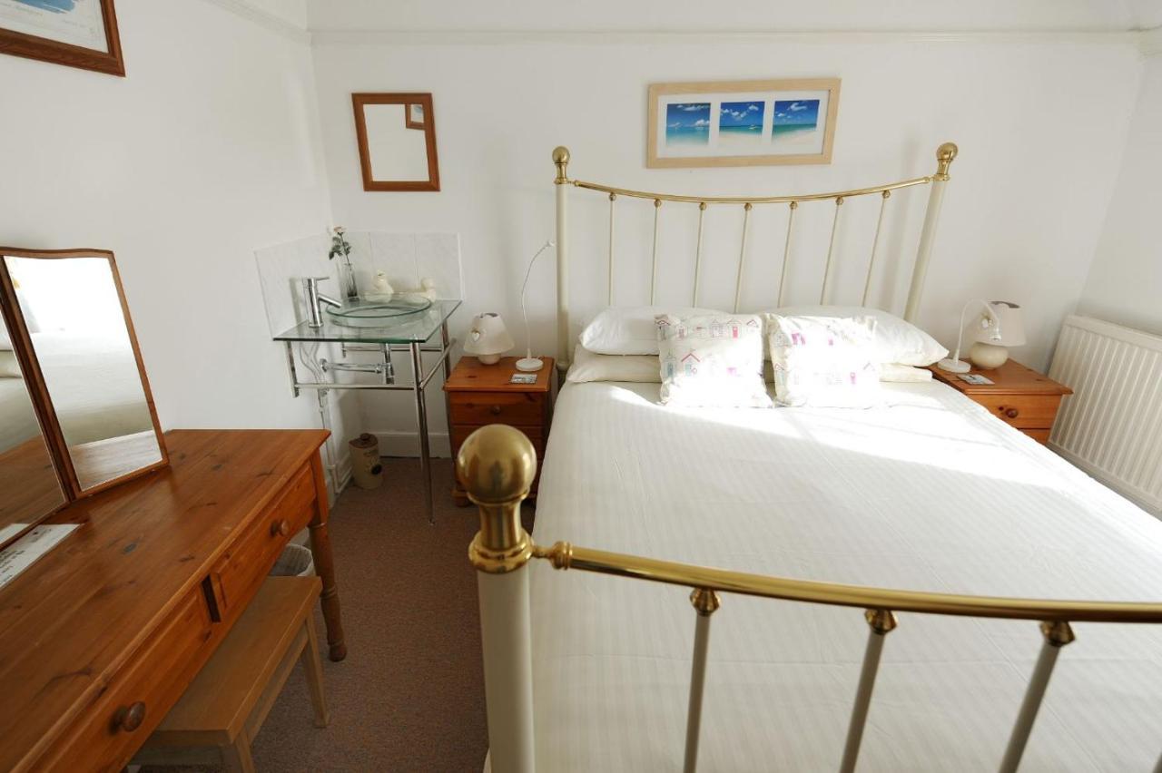 Waltham House Lyme Regis Exterior foto